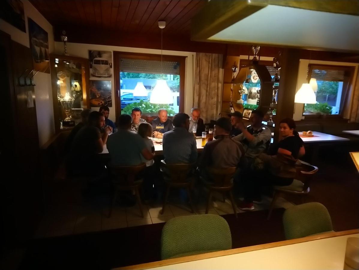 Gasthaus Krone Ubersaxen Ngoại thất bức ảnh