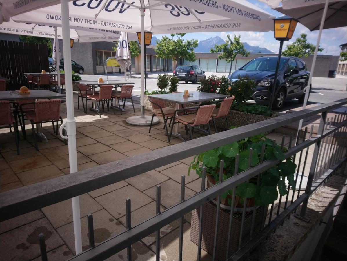 Gasthaus Krone Ubersaxen Ngoại thất bức ảnh
