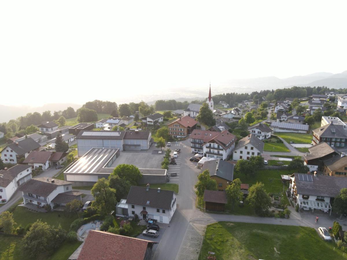Gasthaus Krone Ubersaxen Ngoại thất bức ảnh